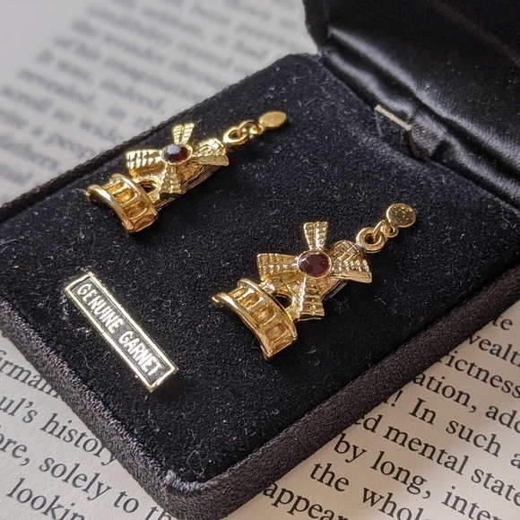 Vintage Genuine Garnet Windmill Earrings - Picture 7 of 8